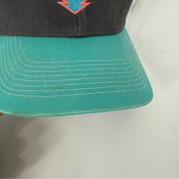 ARIAT Women’s Aztec Southwest Trucker Hat ONE SIZE FITS MOST - Picture 2 of 5